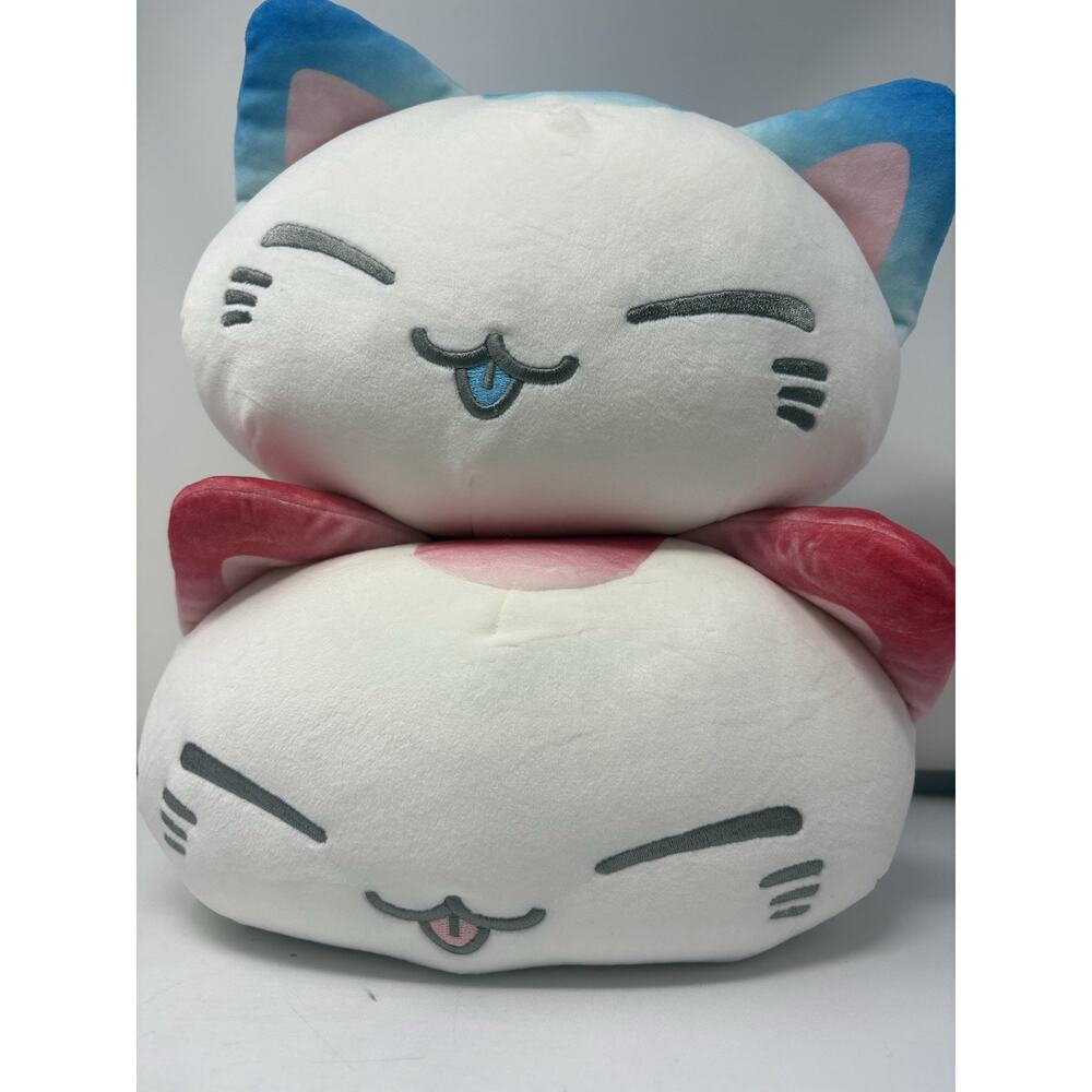 NWT Set Of 2 Nemuneko Shaved Iced Red & Blue 13” Soft Plush Sleeping Cats Toreba